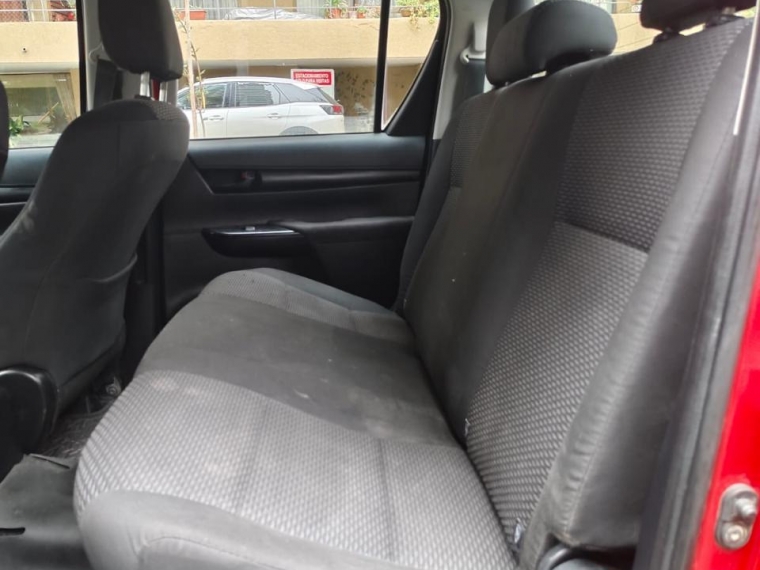 TOYOTA HILUX DX 4X2 2.4 - imagen 10
