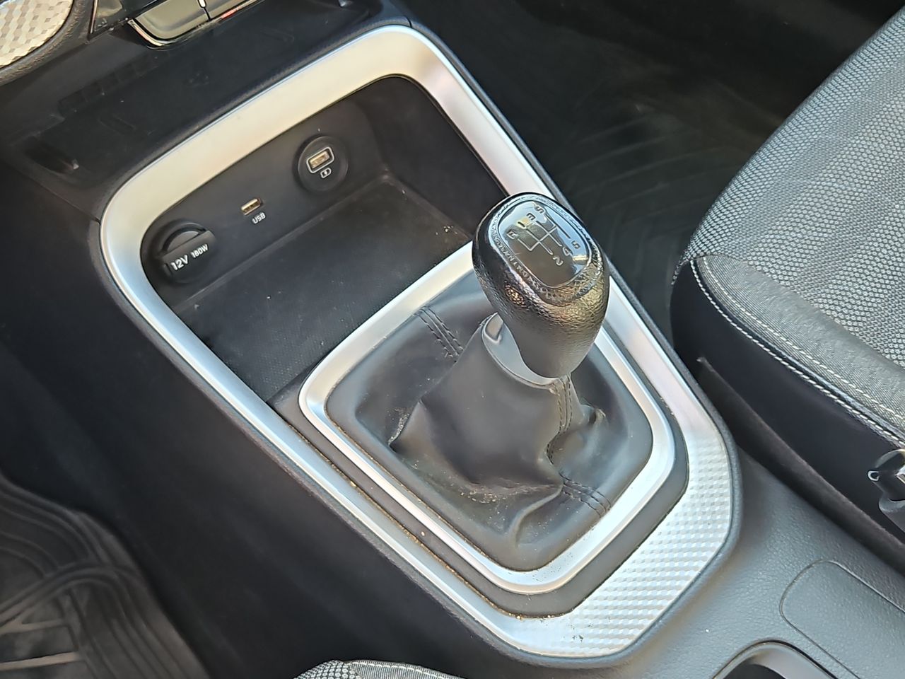 Kia Sonet Sonet Ex 1.5 2023 Usado  Usado en Webautos.cl