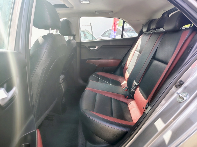 Kia Rio 5 Rio 5 Sport 1.6 2022 Usado en Rosselot Usados