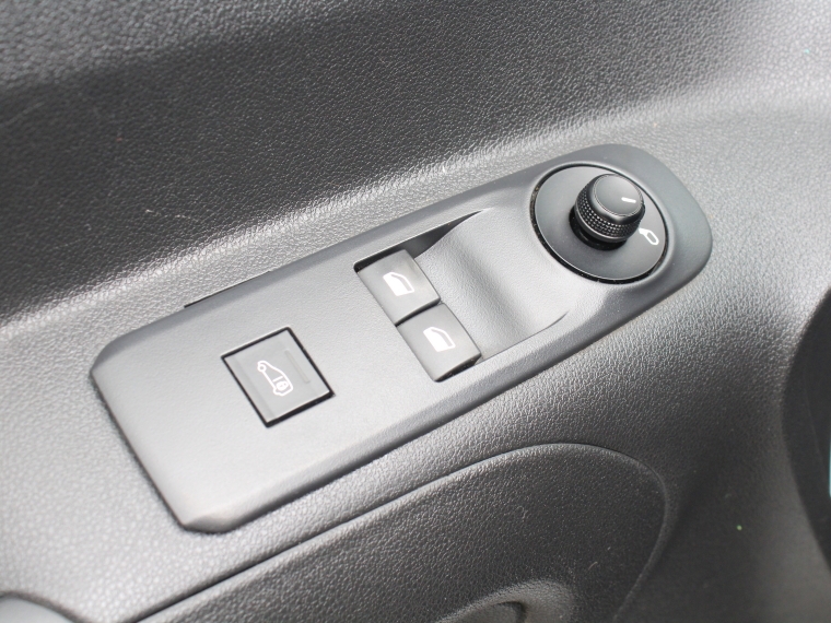 Peugeot Partner Partner L1 Blue Hdi 100 1.5 2024 Usado  Usado en Kovacs Usados