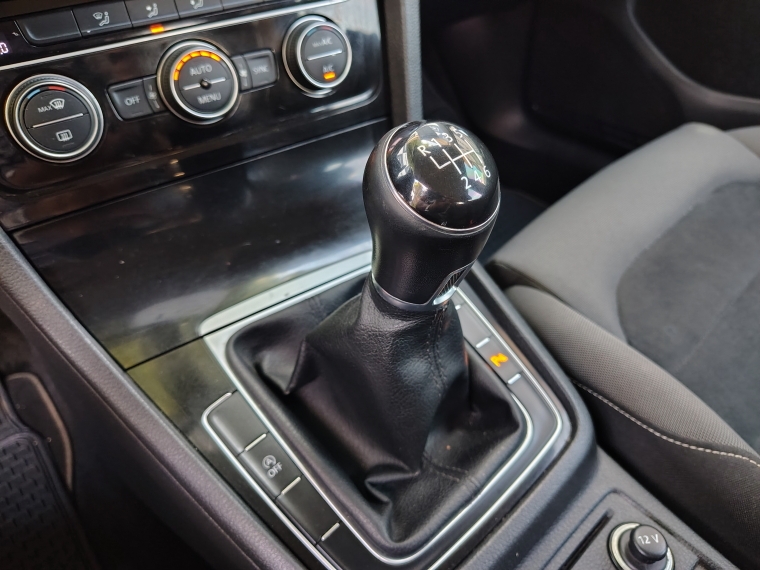 Volkswagen Golf 1.4 Mt Highline 2019 Usado  Usado en Kovacs Usados