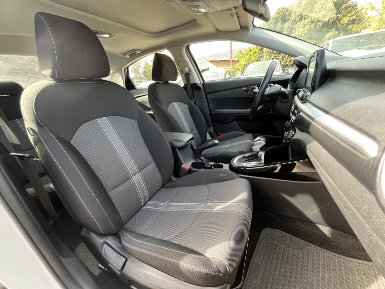 Kia Cerato Ex 1.6l 6at Full 2022 Usado  Usado en Kovacs Usados