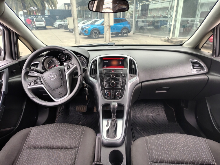Opel Astra Astra Enjoy Hb 5 1.6 T At 2015 Usado en Rosselot Usados
