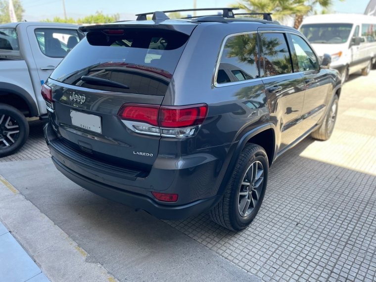 Jeep Grand cherokee 3.6 Laredo At 4x2 2022 Usado  Usado en Webautos.cl