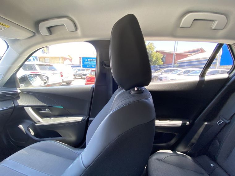 Peugeot 2008 1.5 Allure Bluehdi 130 At 5p 2023 Usado Usado en Webautos.cl Peugeot 2008 1.5 Allure Bluehdi 130 At 5p 2023 Usado Usado en Webautos.cl