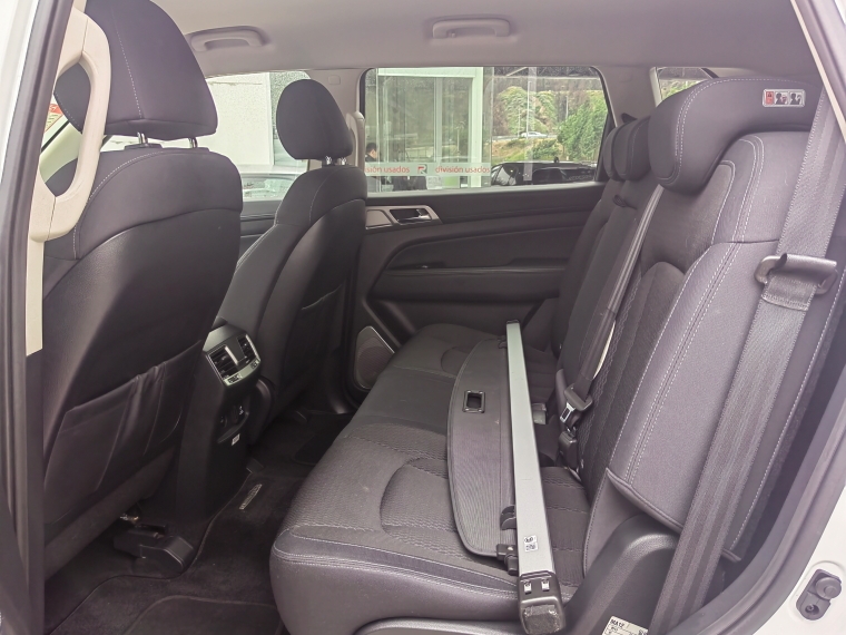 Ssangyong Rexton New Rexton 2.2 Mt 4x2 - Yrx301 Euro Vi 2019 Usado en Rosselot Usados