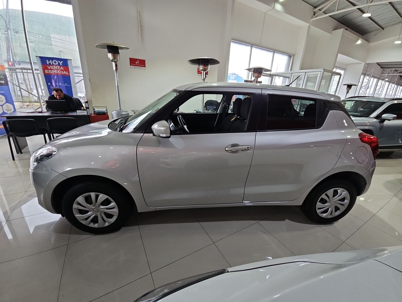 Suzuki Swift Swift 4x2 1.2 2023 Usado Usado en Webautos.cl Suzuki Swift Swift 4x2 1.2 2023 Usado Usado en Webautos.cl