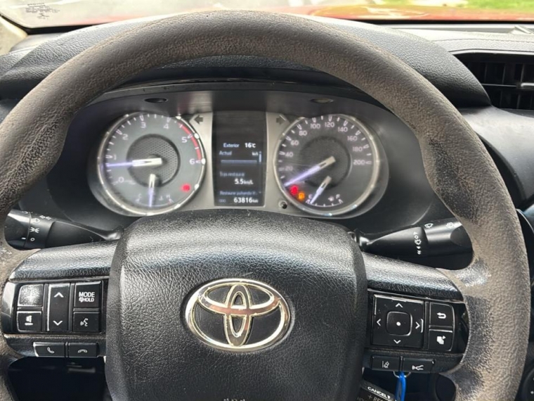 Toyota Hilux Dcab Dx 4X2 2.4Cc — foto 10 de 11