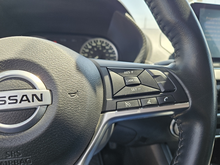 Nissan Sentra Mt 2.0 2023 Usado  Usado en Kovacs Usados