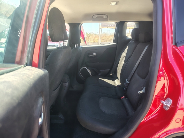 Jeep Renegade Renegade Sport Lx 4x2 Mt 1.8 2016 Usado en Rosselot Usados