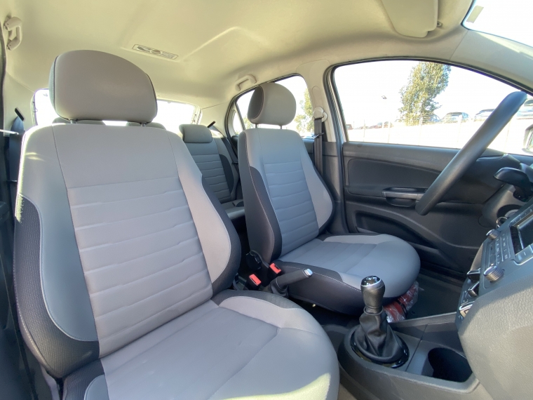 Volkswagen Gol Gol Trendline 1.6 2019 Usado en Rosselot Usados