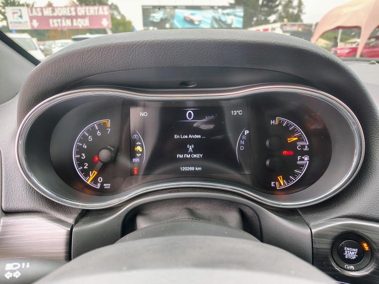 Jeep New grand cherokee Grand Cherokee Ltd 4x4 3.6 Aut 2021 Usado en Rosselot Usados