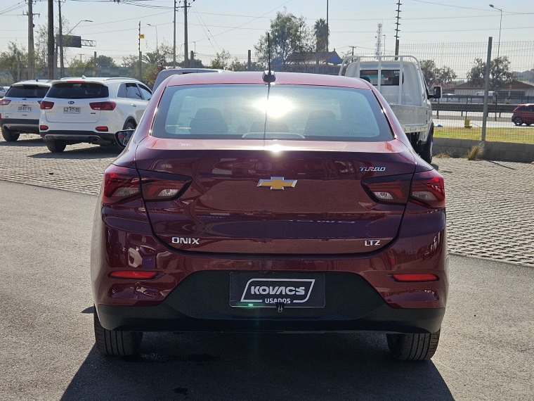 Chevrolet Onix 1.0 Sedan Ltz Mt 2024 Usado  Usado en Kovacs Usados