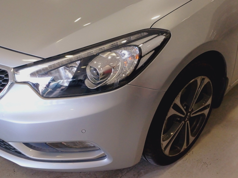 Kia Cerato New Cerato Sx At 1.6 Ac Dab Abs Euro V - 1533 2015 Usado en Rosselot Usados