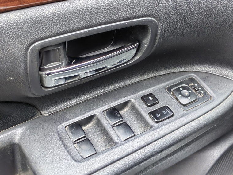Mitsubishi Outlander Outlander Gls 2.4 4x4 Ac 2015 Usado en Rosselot Usados