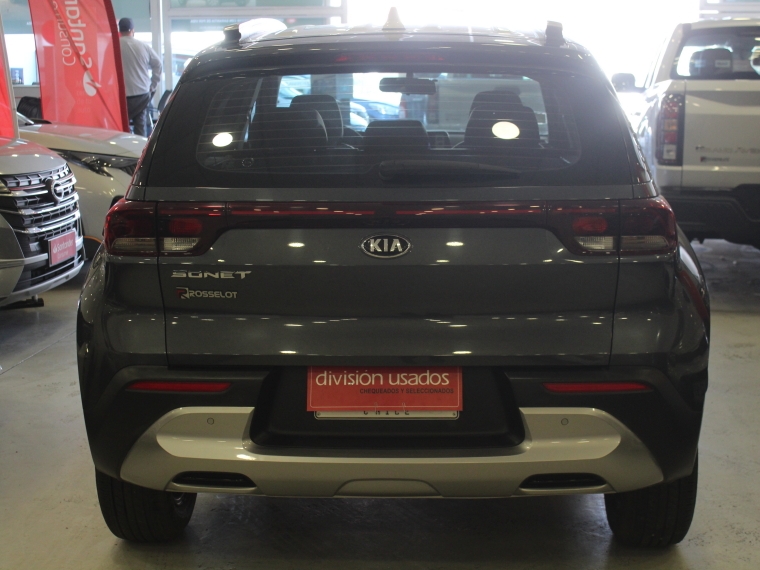 Kia Sonet Sonet Ex 1.5l 6mt 4x2 - 2110 2022 Usado en Rosselot Usados