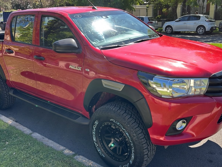 TOYOTA HILUX  Dcab DX 4x4 2.4cc - imagen 2