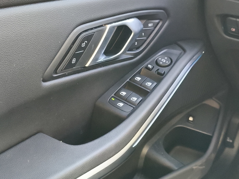 Bmw 330 E Berlina Dynamic Lci Ii 2025 Usado  Usado en BMW Premium Selection