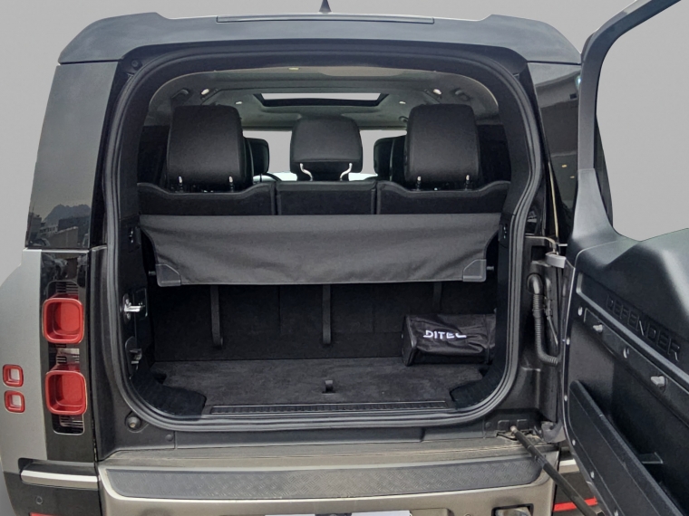 Land rover Defender 130 3.0i X Dynamic 2024 Usado Usado en BMW Premium Selection Land rover Defender 130 3.0i X Dynamic 2024 Usado Usado en BMW Premium Selection
