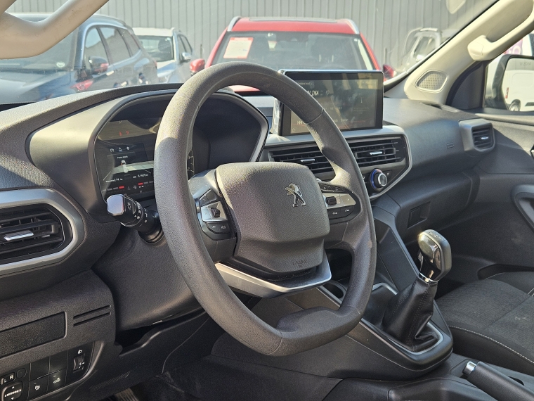 Peugeot Landtrek Landtrek Active Bluehdi 180 4x2 Euro 6b 2024 Usado en Rosselot Usados