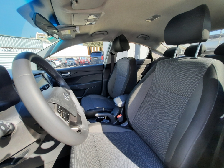 Hyundai Accent Accent Hci 1.4 2023 Usado  Usado en Kovacs Usados