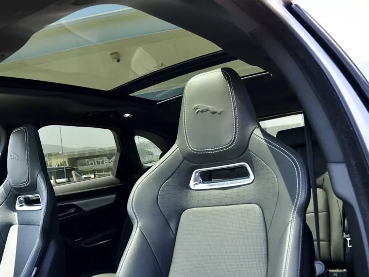 Jaguar F-pace R Dynamic 2024 Usado Usado en Webautos.cl Jaguar F-pace R Dynamic 2024 Usado Usado en Webautos.cl