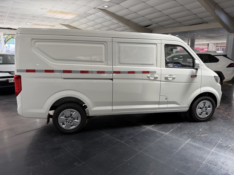 Kyc V5 cargo van 1.5l 5mt Ac 2026  Usado en Grass & Arueste