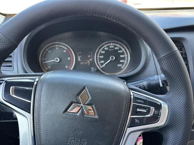 MITSUBISHI L200 KATANA CRT 4X4 2.4 - imagen 10