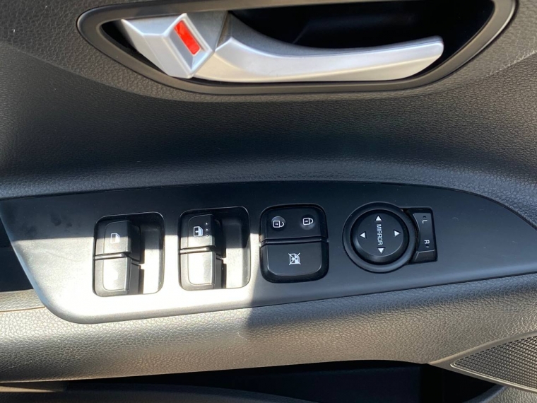 Kia Rio 4 Rio 4 6mt 1.4 2022 Usado en Rosselot Usados