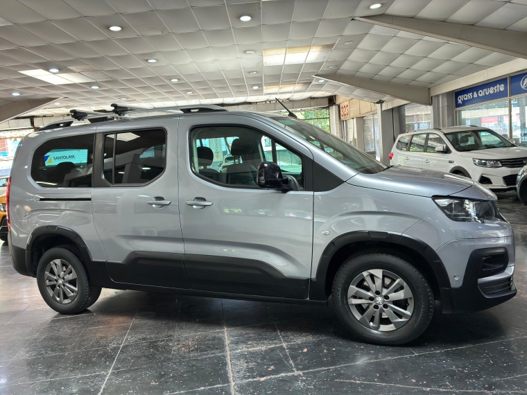 Peugeot Rifter Allure Bluehdi 1.5l Aut 2022  Usado en Grass & Arueste