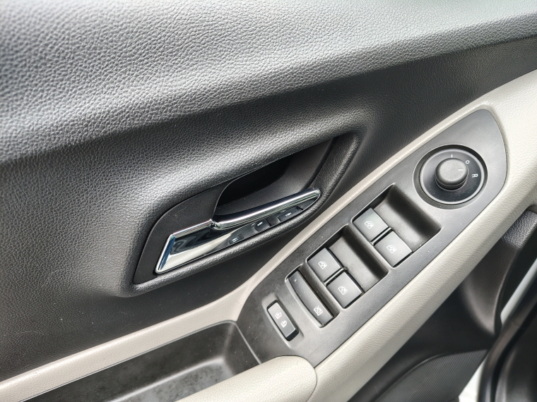 Chevrolet Tracker Tracker Lt Gsl At 1.8 Awd Cuero 2014 Usado en Rosselot Usados