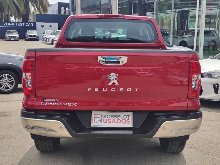 Peugeot Landtrek Landtrek Active Bluehdi 180 4x2 Euro 6b 2024 Usado en Rosselot Usados