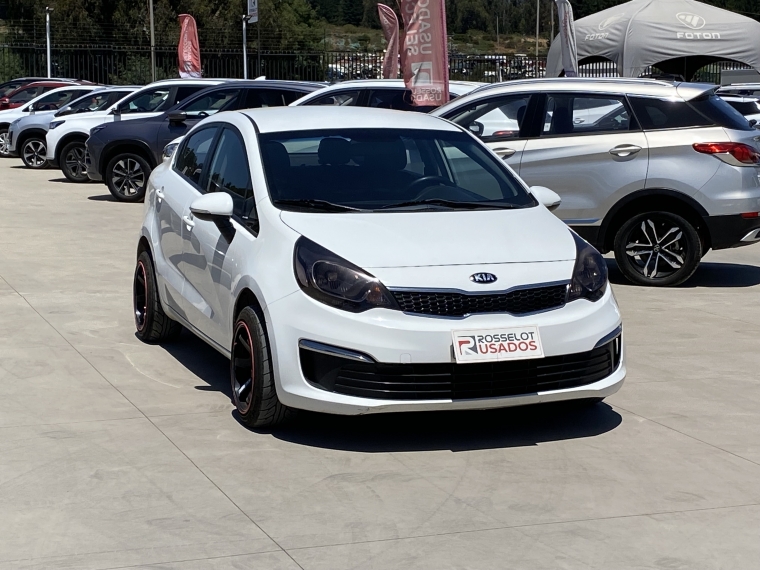 Kia Rio 4 Rio 4 Ex 1.4 2017 Usado en Rosselot Usados