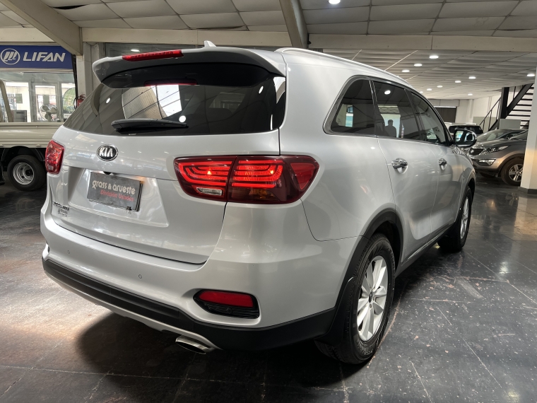 Kia Sorento Ex 2.4l Gsl Aut 2wd 2019  Usado en Grass & Arueste Usados