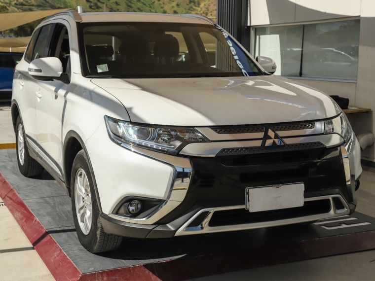 Mitsubishi Outlander New  4x2 At Glx 2019  Usado en Guillermo Morales Usados