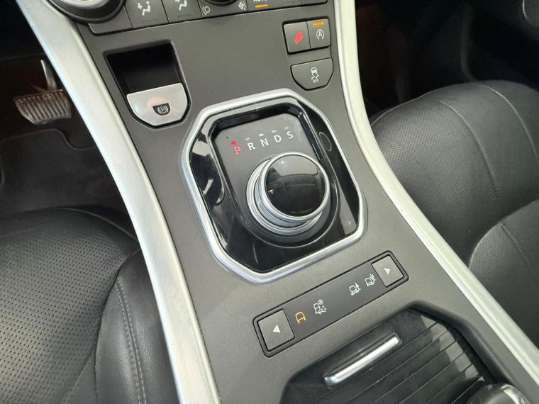 Land rover Evoque Range Rover Sl4 Plus 2.0 Turbo 4wd 2017 Usado en Automotriz Olea Flaño