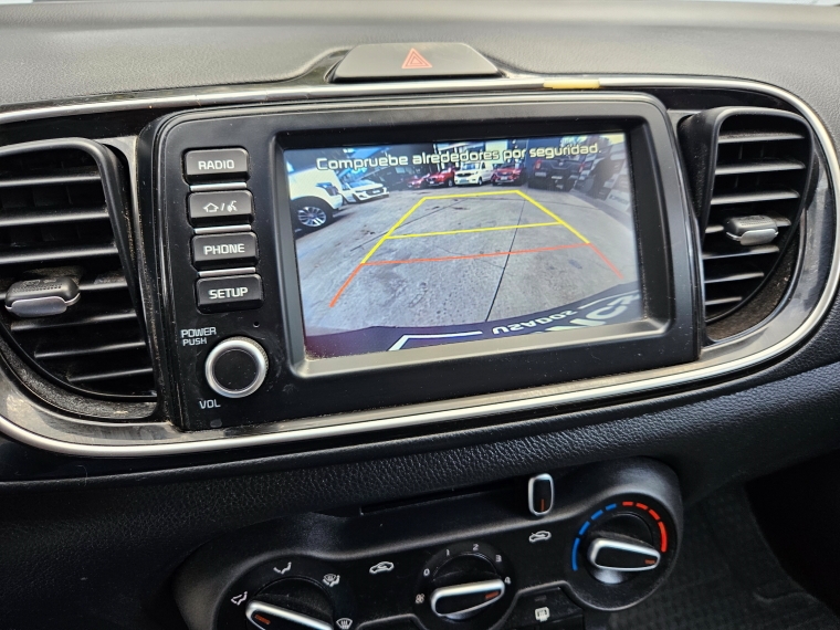 Kia Soluto 1.4 Lx Ac  Mt 2023 Usado  Usado en Kovacs Usados