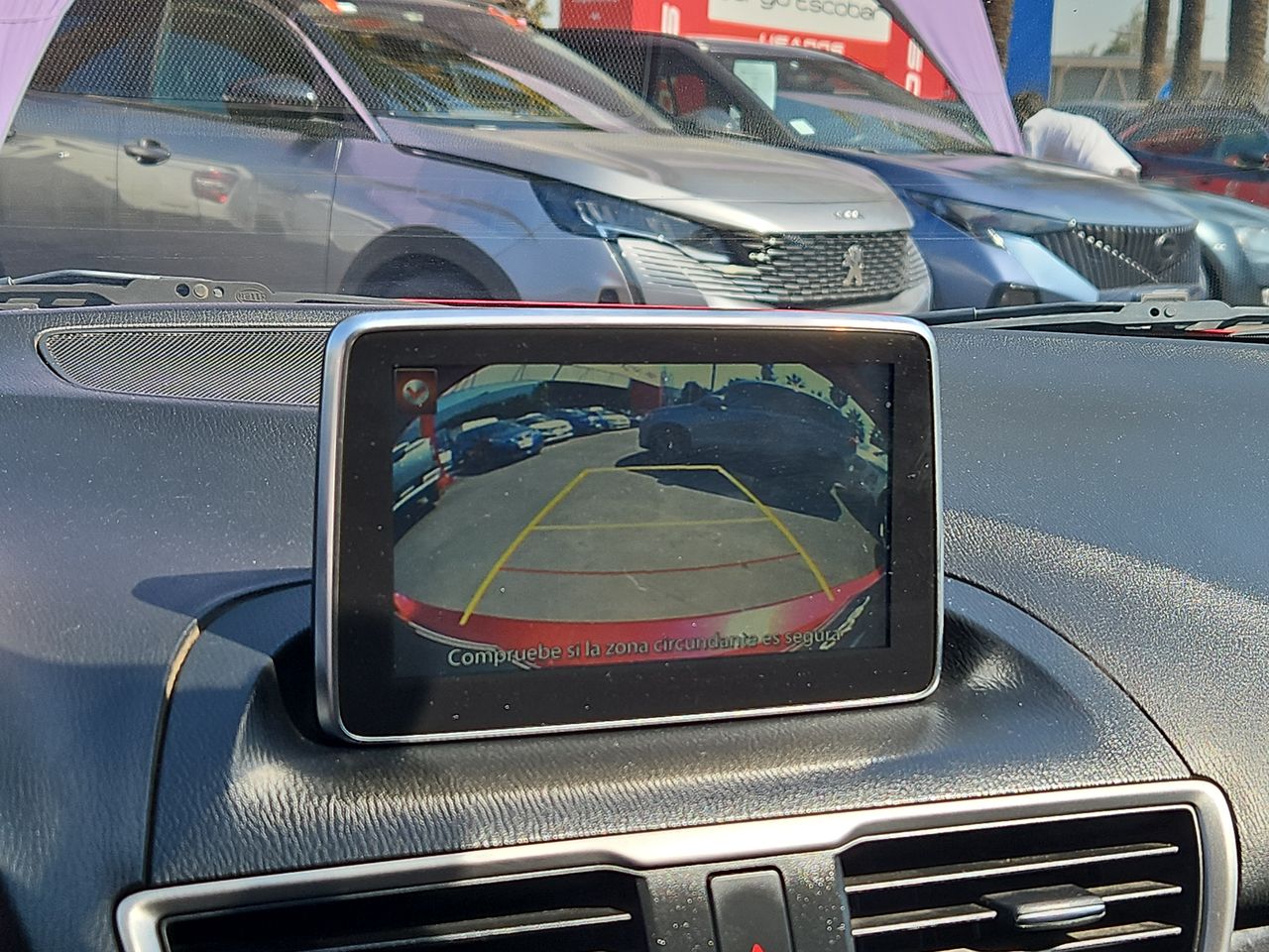 Mazda 3 3 Sport Hb 2.0 2016 Usado en Usados de Primera - Sergio Escobar