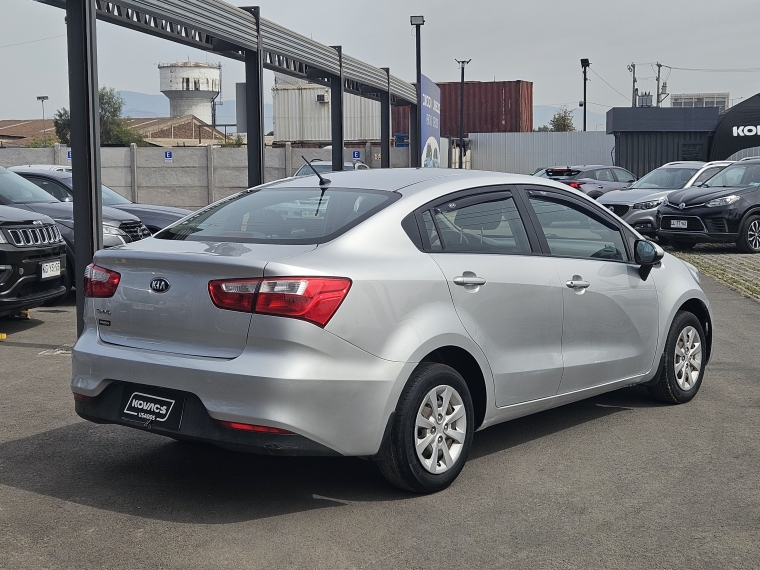 Kia Rio 4 4 Ex 1.4 2017 Usado  Usado en Kovacs Usados