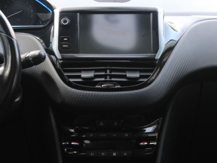 Peugeot 2008 1.5 Allure  Blue Hdi  120 At Diesel 2020 Usado  Usado en Kovacs Usados