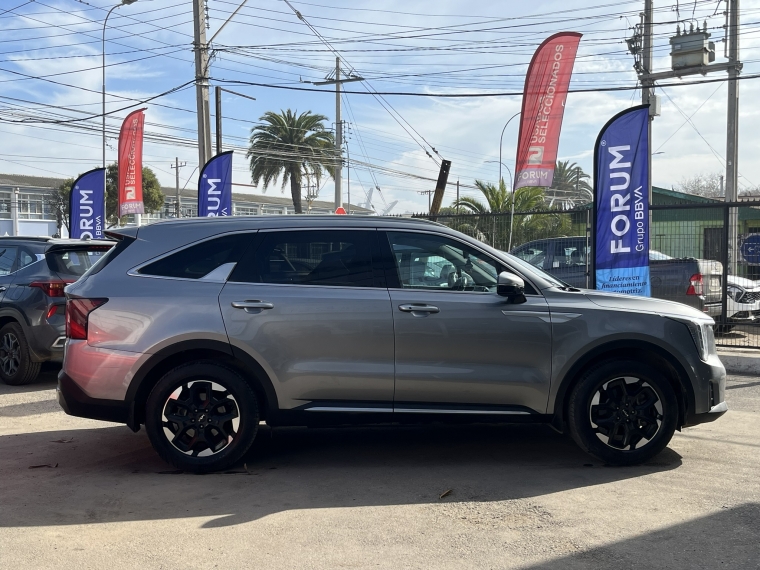 Kia Sorento Sorento Ex 4x4 2.2 Aut 2024 Usado en Rosselot Usados