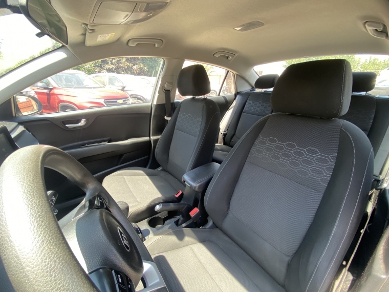 Kia Rio 4 6mt 1.4 2022 Usado  Usado en Kovacs Usados