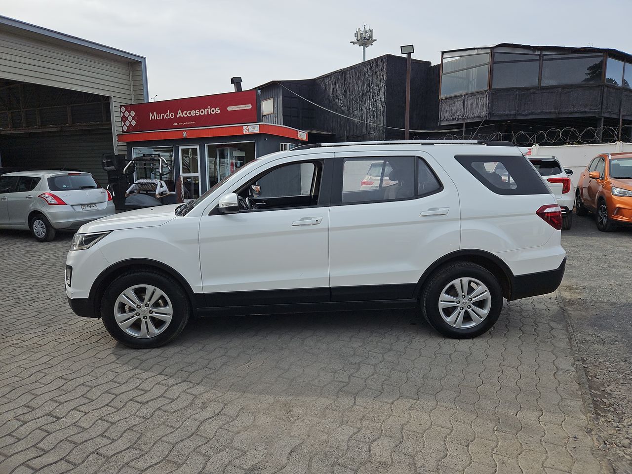Changan Cx70 Cx70 Otto  1.6 2022 Usado  Usado en Webautos.cl