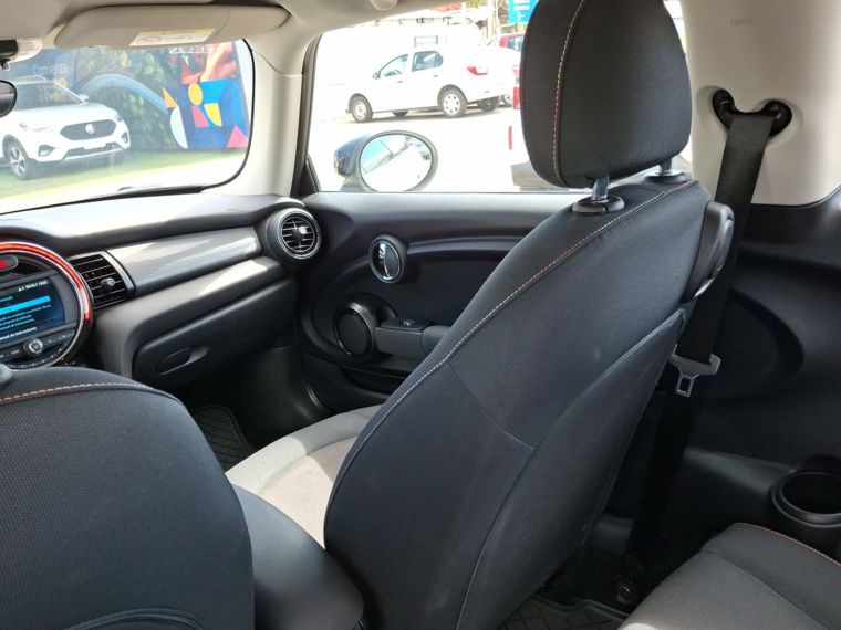 Mini Cooper 1.5 Classic Hb Mt 3p 2021 Usado  Usado en Webautos.cl