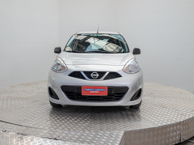 Nissan March 1.6 Sport Drive Hb Ac Mt 5p 2017 Usado  Usado en Pompeyo