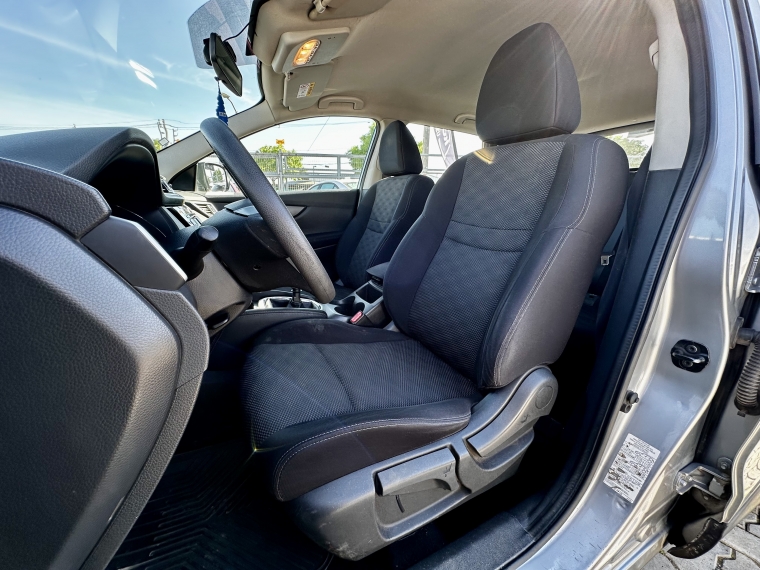 Nissan Qashqai 2.0 Sense Ac Mt 4x2 2017 Usado  Usado en Kovacs Usados