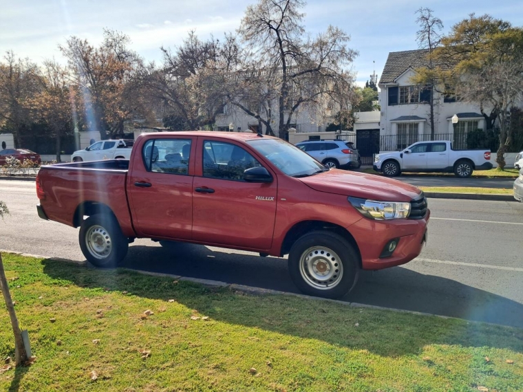 TOYOTA HILUX DX 4X2 2.4 - imagen 8
