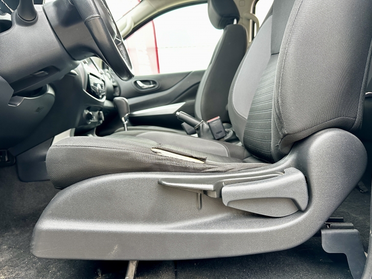 Nissan Navara Navara D Cab 4x4 2.3 At 2021 Usado en Rosselot Usados