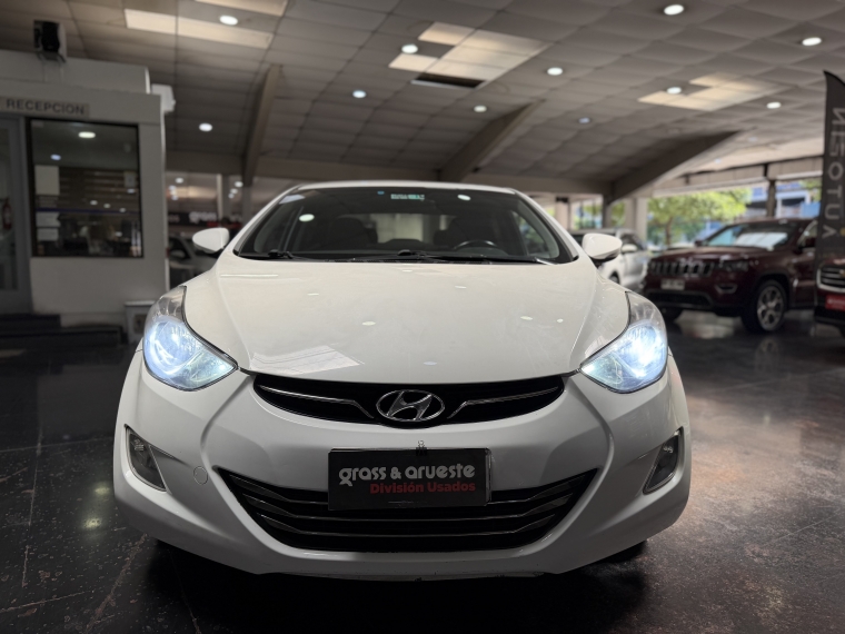 Hyundai Elantra Gls 1.8 Aut 2014 Usado Usado en Webautos.cl Hyundai Elantra Gls 1.8 Aut 2014 Usado Usado en Webautos.cl