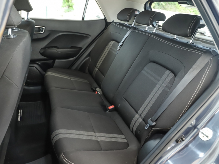 Hyundai Venue Qx 1.6 Mt Plus 2021 Usado  Usado en Webautos.cl